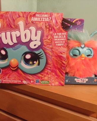 Furby color corallo usato 2 volte