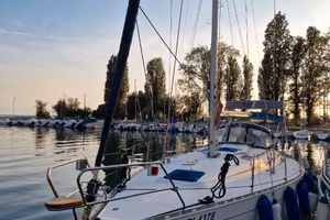 Dufour 38 Classic
