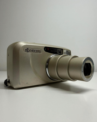 Kyocera Yashica Zoomate 105 SE Brava