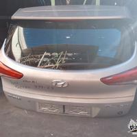 PORTELLO POST HYUNDAI TUCSON 1.7 CRDI 2016 D4FD 79
