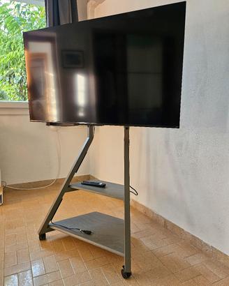 TV e piedistallo