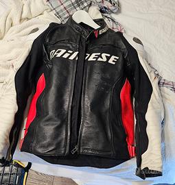 Abbigliamento moto pista e stradale