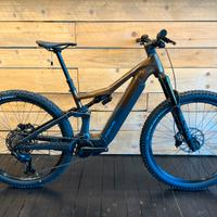 Bici elettrica FOCUS JAM2 6.8 800wh GOLDBROWN 2026