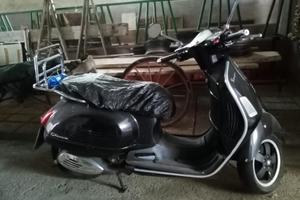 Vespa GTS 300 anno 2008