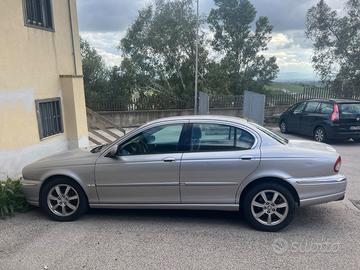 JAGUAR X-Type 2.0 D executive