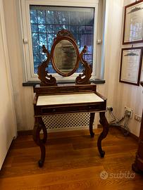 toeletta/ballerina in legno e marmo di fine 800