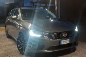 Fiat Tipo station wagon 1.4 tjet gpl