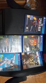 PlayStation 4  500GB + 5 giochi