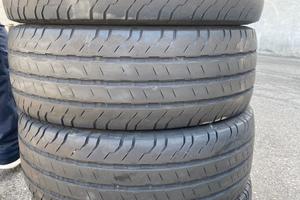 Gomme estive 235 65 R 16 C Continental Furgone Cam