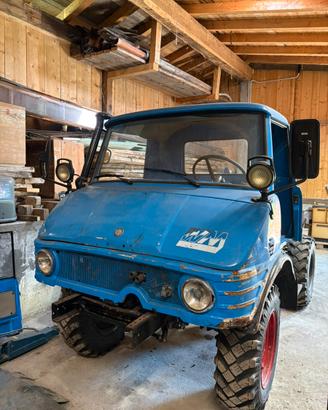 Unimog 421