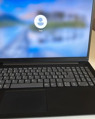 Lenovo, Pc Portatile Notebook, Display FHD da 15,6