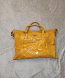 Borsa grande Fornarina giallo senape