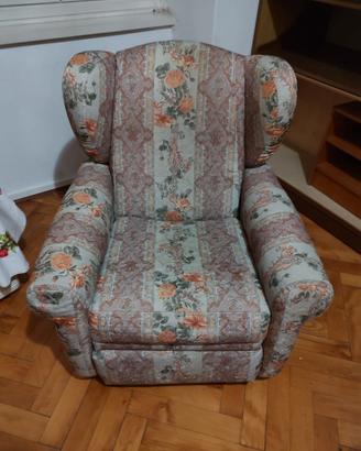 Poltrona relax reclinabile per anziani