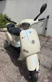 Vespa piaggio 125 4 tempi