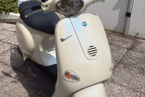 Vespa piaggio 125 4 tempi