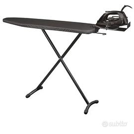 Asse da stiro richiudibile con ferro da stiro