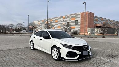 Honda Civic 5p 1.0 Elegance Navi