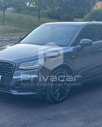 AUDI Q2 40 TFSI quattro S tronic Business