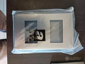 Placche interruttori AVE