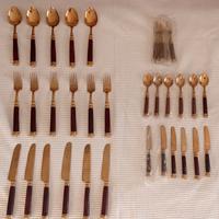 Servizio n. 35 posate in ottone e palissandro