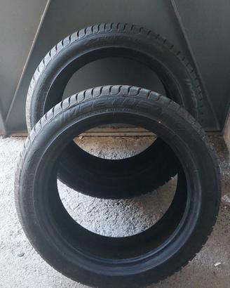 coppia pneumatici auto