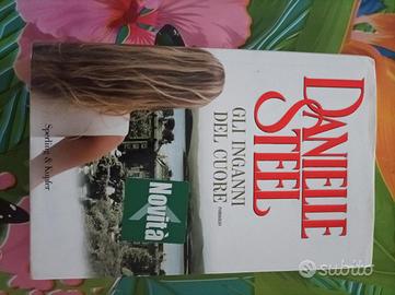 Libro di Danielle Steal "Gli inganni del cuore"