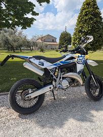 Motard Husqvarna 125/ 2t