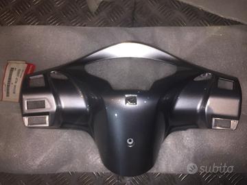 Copertura manubrio posteriore per Honda SH 300