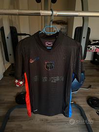 Maglietta Barcellona X Travis anno 2024/25