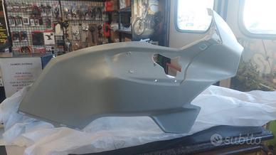carena laterale destra Moto Guzzi V100 Mandello