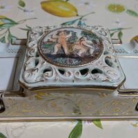 Portasigarette e posacenere ceramica Capodimonte