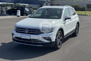 VOLKSWAGEN Tiguan 2.0 TDI 150 CV SCR DSG Elegance