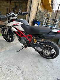 Ducati Hypermotard 1100