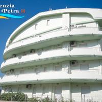 Appart. vicinissimi al mare a TORTORETO LIDO