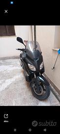 Yamaha X-Max 125 - 2011