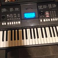 tastiera yamaha psr e 423