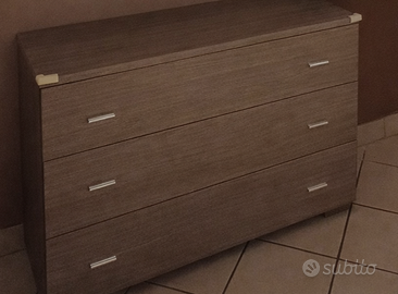 Cassettiera / Specchio / n. 2 comodini