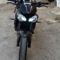 Speed triple 1050 rs Triumph