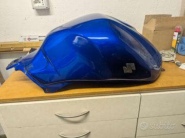 Serbatoio benzina Suzuki SV650