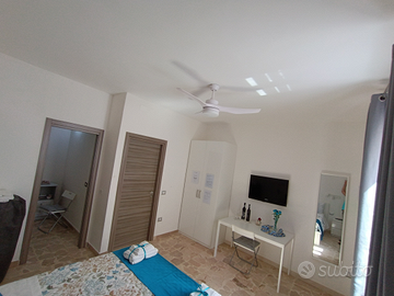 Stanza matrimoniale con bagno privato