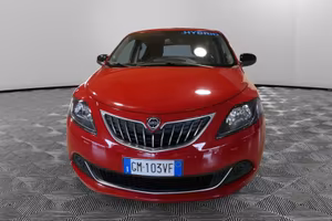 Lancia Ypsilon 1.0 FireFly 70cv Hybrid Silver