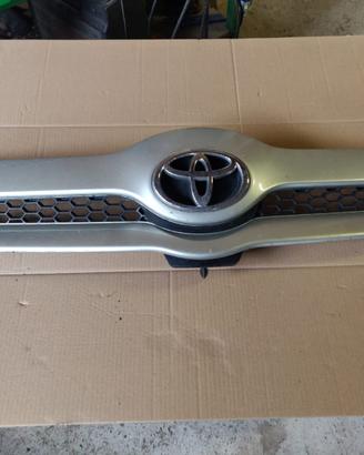 Mascherina anteriore per Toyota Corolla Verso