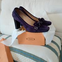 iconico mocassino tacco alto Tod's 