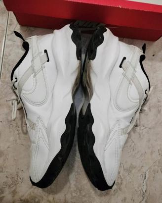 Nike tekno