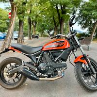 Ducati Scrambler Sixty 2