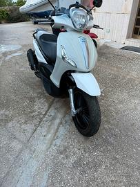 piaggio beverly 125