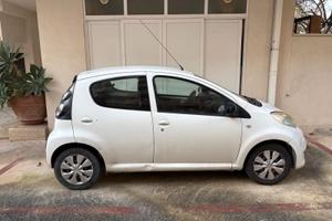  citroen c1 con area condizionata unico proprietar