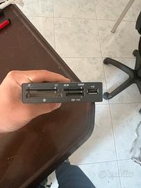 Lettore sd con una porta usb 2.0