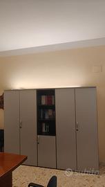 Armadio libreria multiripiano con archivio ufficio