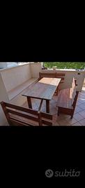 tavolo più panche 